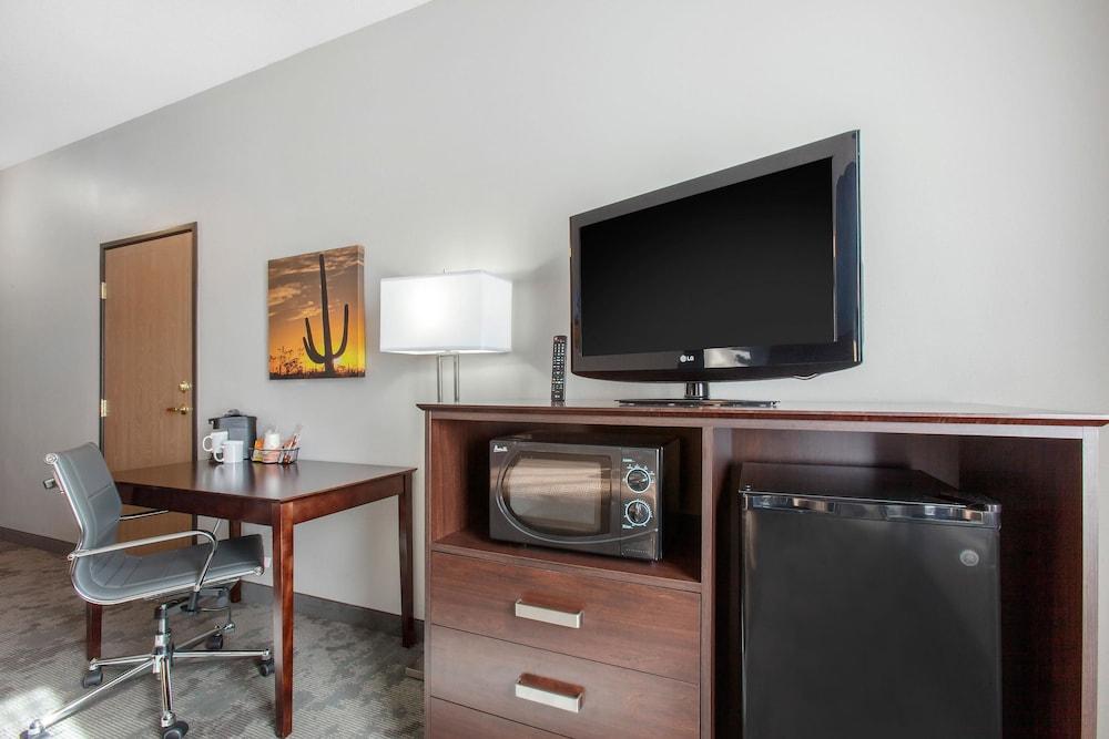 Clarion Inn Kingman I-40 Route 66 Екстериор снимка