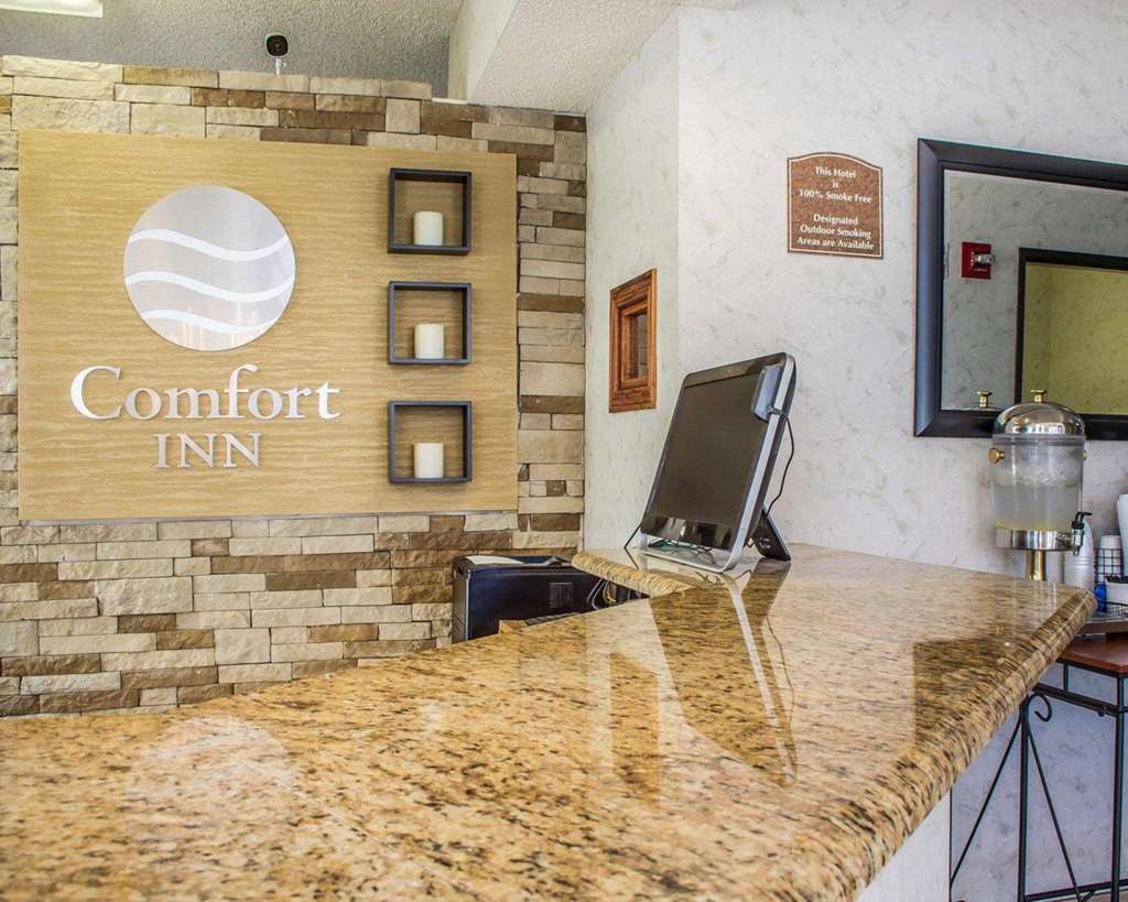 Clarion Inn Kingman I-40 Route 66 Интериор снимка